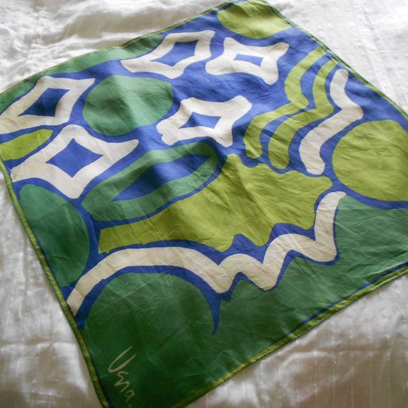 Vintage Accessories - Vintage Vera Neumann silk scarf